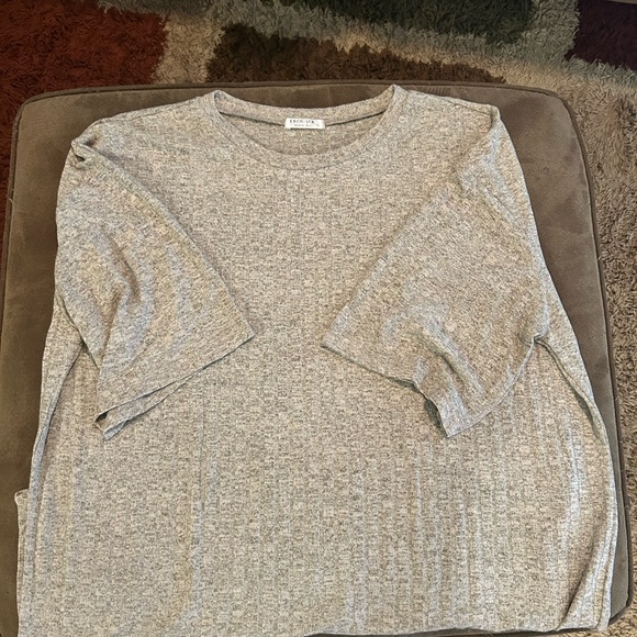 Two Piece knit set! Super comfy & cozy - Picture 3 of 4